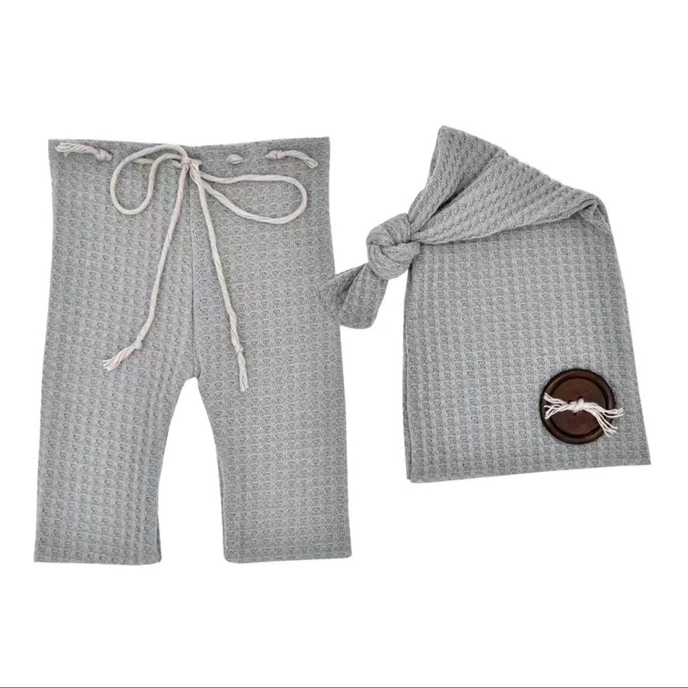 Newborn Knot Button Sleepy Hat & Pants Set